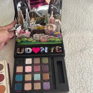Urban decay pallet